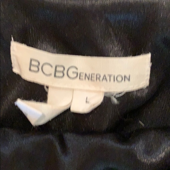 BCBG Generation Ruffle Dress 🖤🖤 - Picture 3 of 4